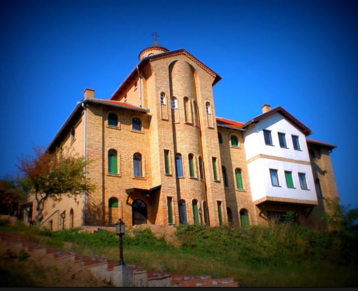 Mănăstirea din Srediştea Mică – un mic colț de rai