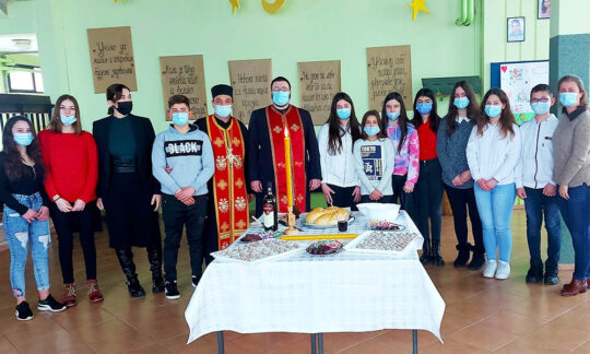 În Școala Elementară ,,George Coșbuc” din Torac a fost sărbătorit Sfântul Sava