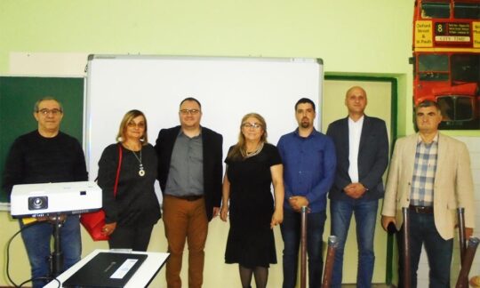 Donație pentru modernizarea învățământului românesc