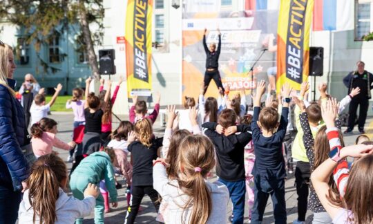 Câteva sute de copii au alergat în „Cursa pentru o copilărie mai fericită”