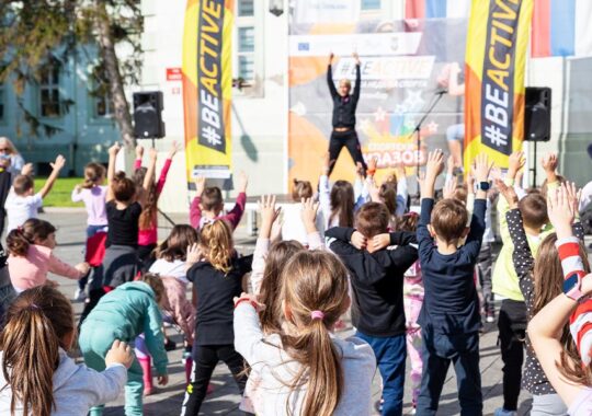Câteva sute de copii au alergat în „Cursa pentru o copilărie mai fericită”