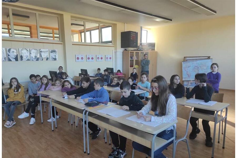 Ziua Toleranței marcată la Școala Elementară „Mihail Sadoveanu” din Grebenaț